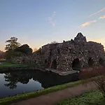 Ferien Im Gartenrausch - Goenn Dir Eine Auszeit Im Herzen Von Appartement