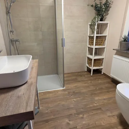 Apartment Ferien Im Gartenrausch - Goenn Dir Eine Auszeit Im Herzen Von *