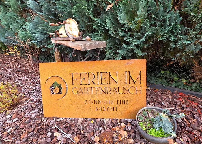 Ferien Im Gartenrausch - Goenn Dir Eine Auszeit Im Herzen Von Apartment Wörlitz