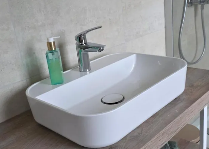 Ferien Im Gartenrausch - Goenn Dir Eine Auszeit Im Herzen Von Apartamento Wörlitz