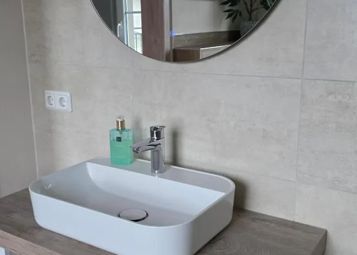 Apartment Ferien Im Gartenrausch - Goenn Dir Eine Auszeit Im Herzen Von *